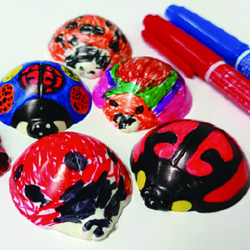 テントウムシぬりえ